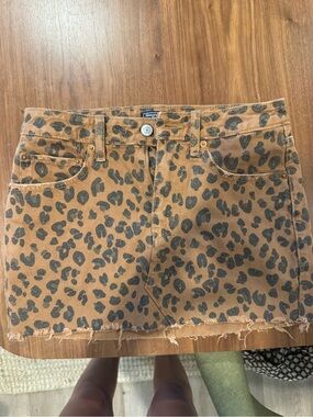Abercrombie & Fitch Leopard Print Tan Mini Skirt